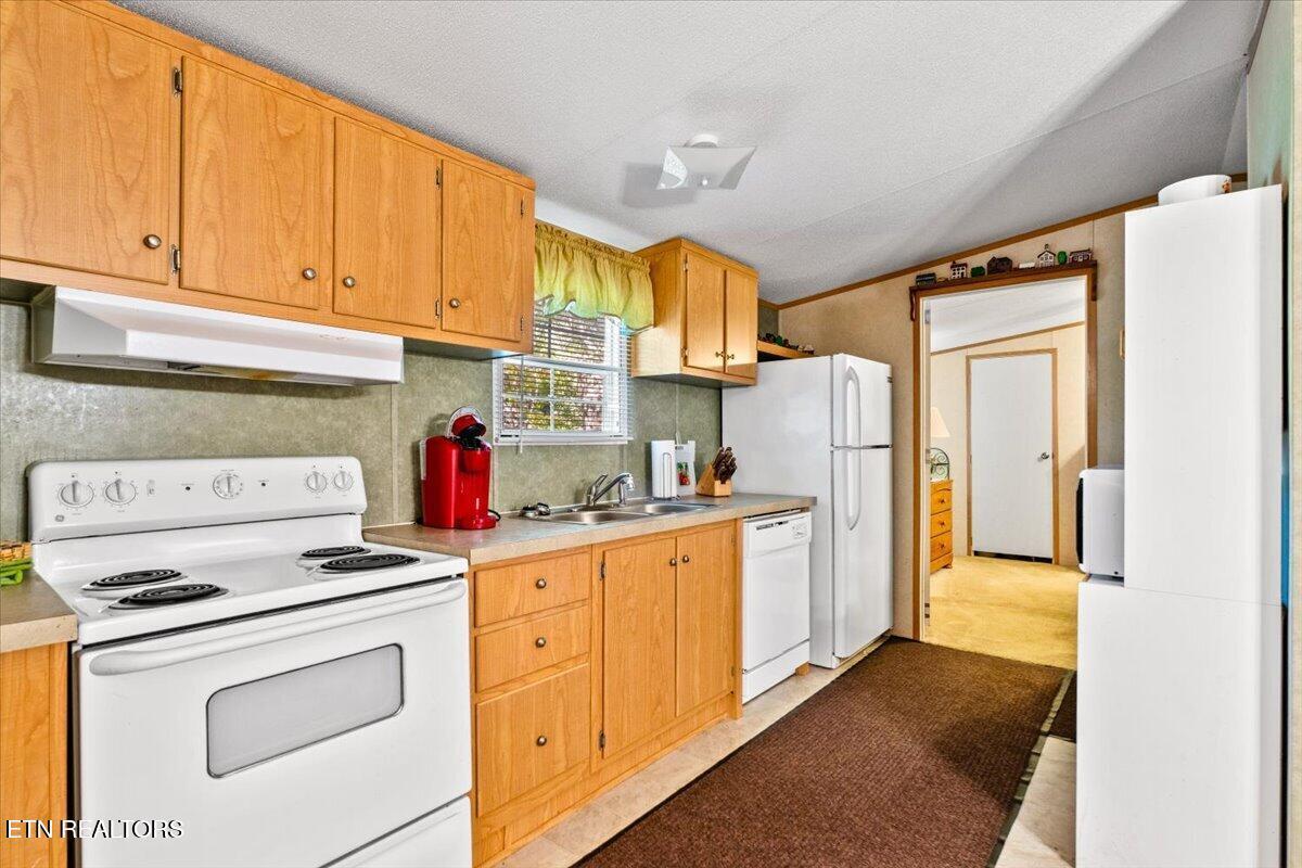 1547 Alder Springs Rd, Lafollette, TN - Norris Lake Real Estate - Image# 11