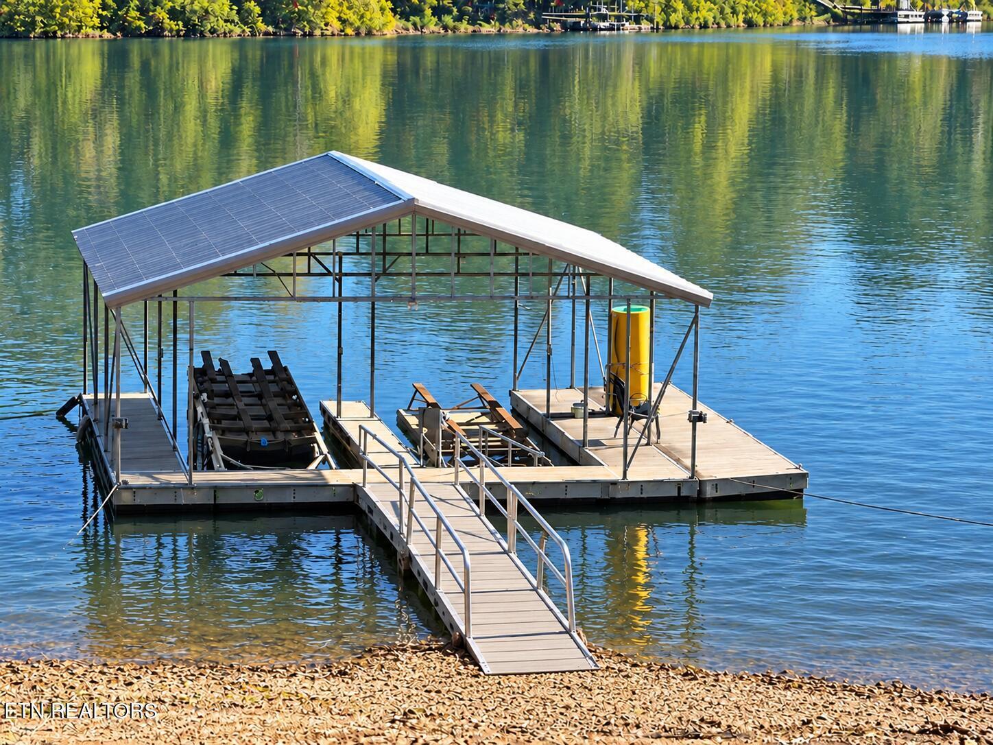 463 Fox Lake Lane, Lafollette, TN - Norris Lake Real Estate - Image# 4