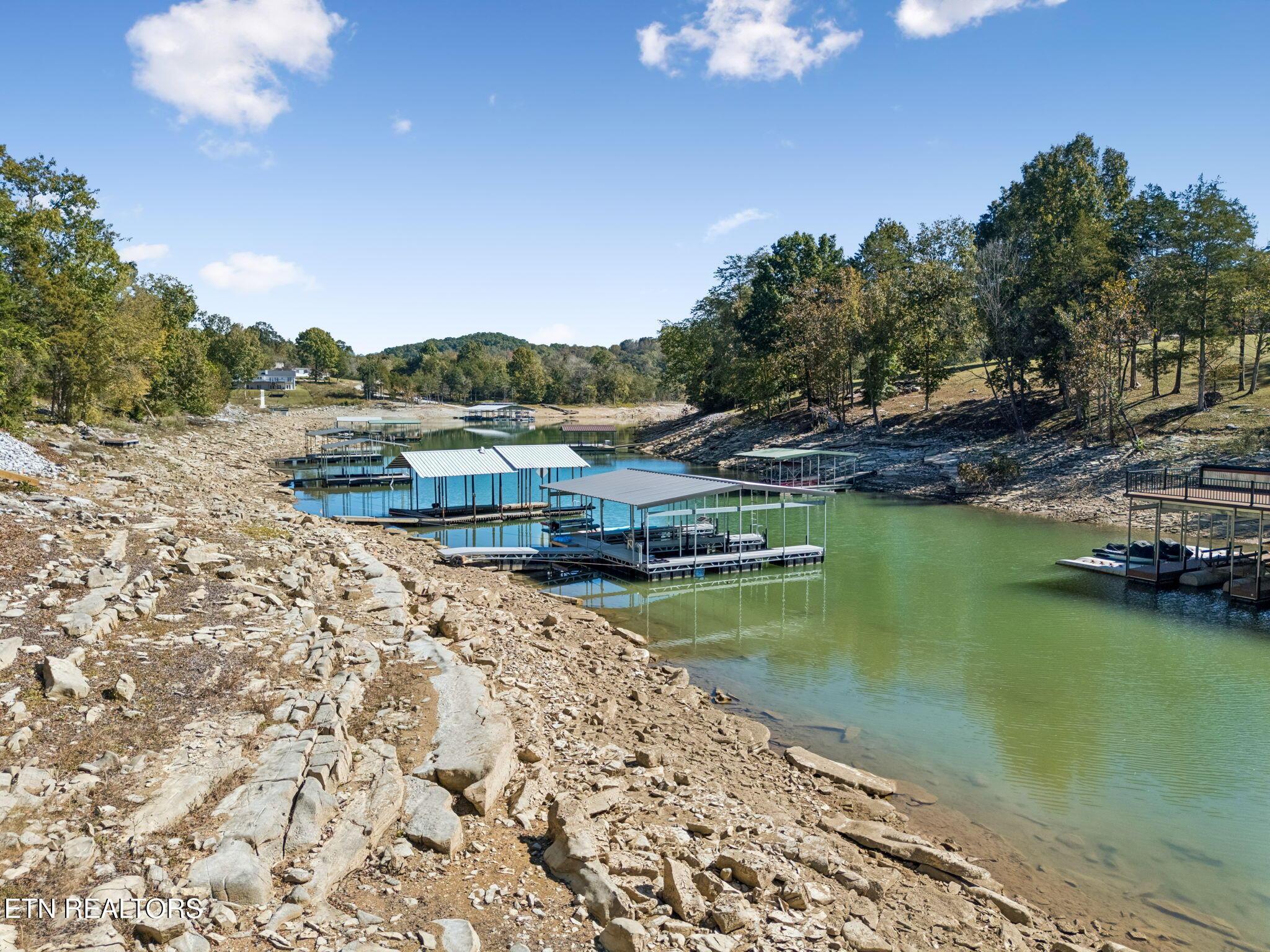 496 Shawnee Drive, Jacksboro, TN - Norris Lake Real Estate - Image# 17