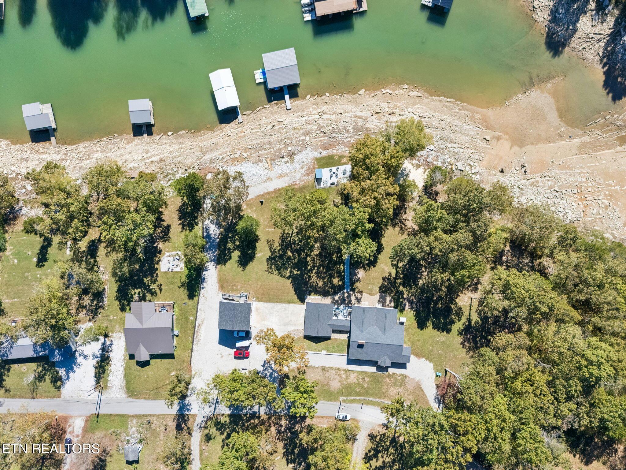 496 Shawnee Drive, Jacksboro, TN - Norris Lake Real Estate - Image# 22