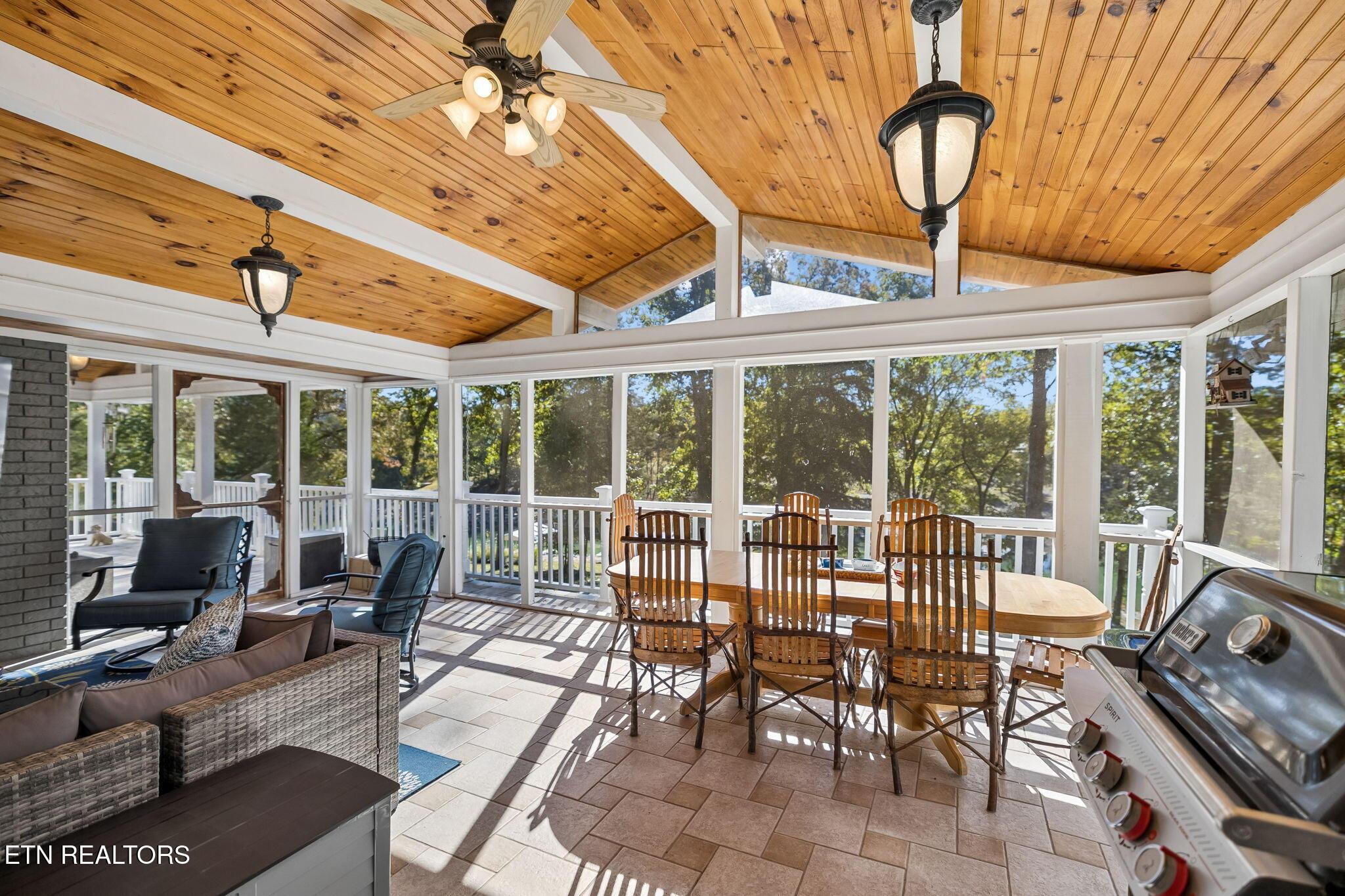 496 Shawnee Drive, Jacksboro, TN - Norris Lake Real Estate - Image# 39