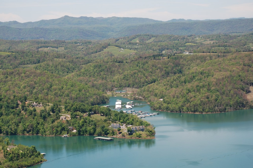 The Pointe at Shanghai Homes for Sale Norris lake