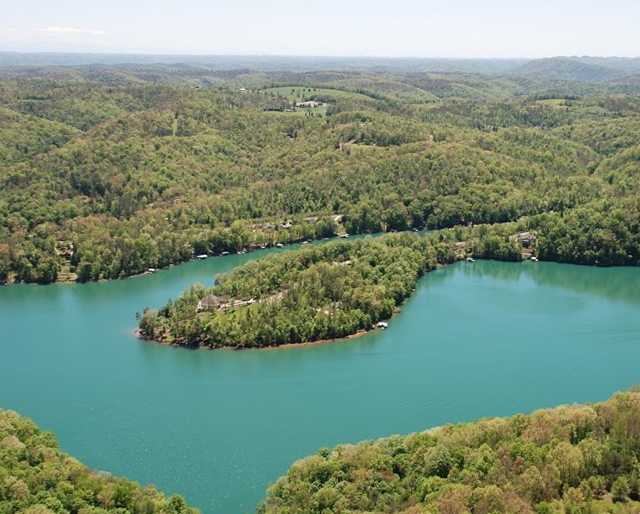 Windsor Pointe Homes for Sale Norris lake